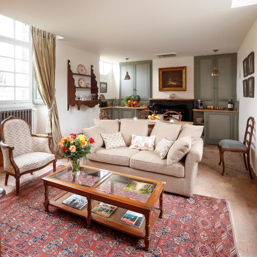 Le Domaine De Fleury - Pierres D'Histoire Apartment Luaran gambar