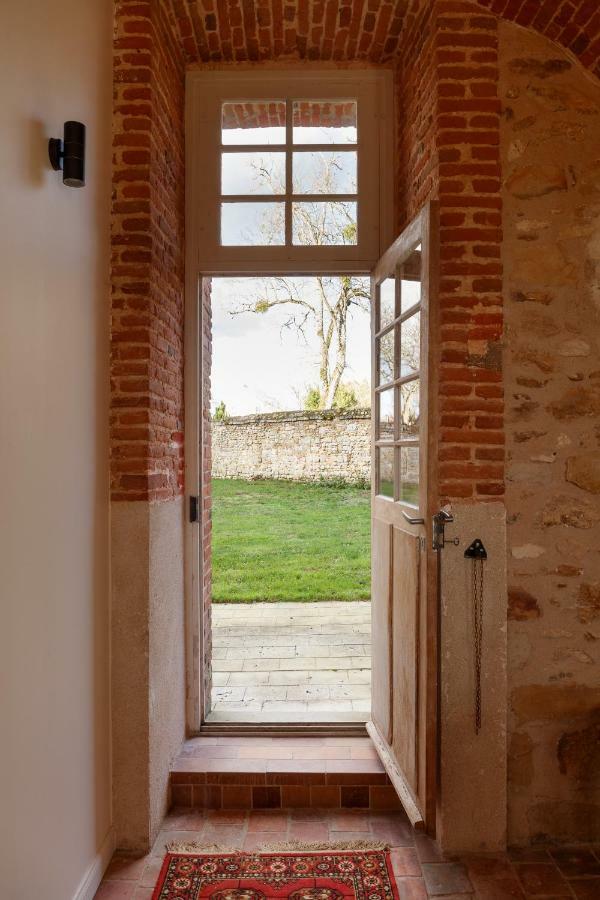 Le Domaine De Fleury - Pierres D'Histoire Apartment Luaran gambar